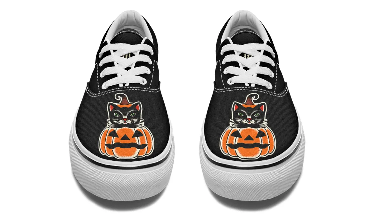 Pumpkin Cat Classic Shoes